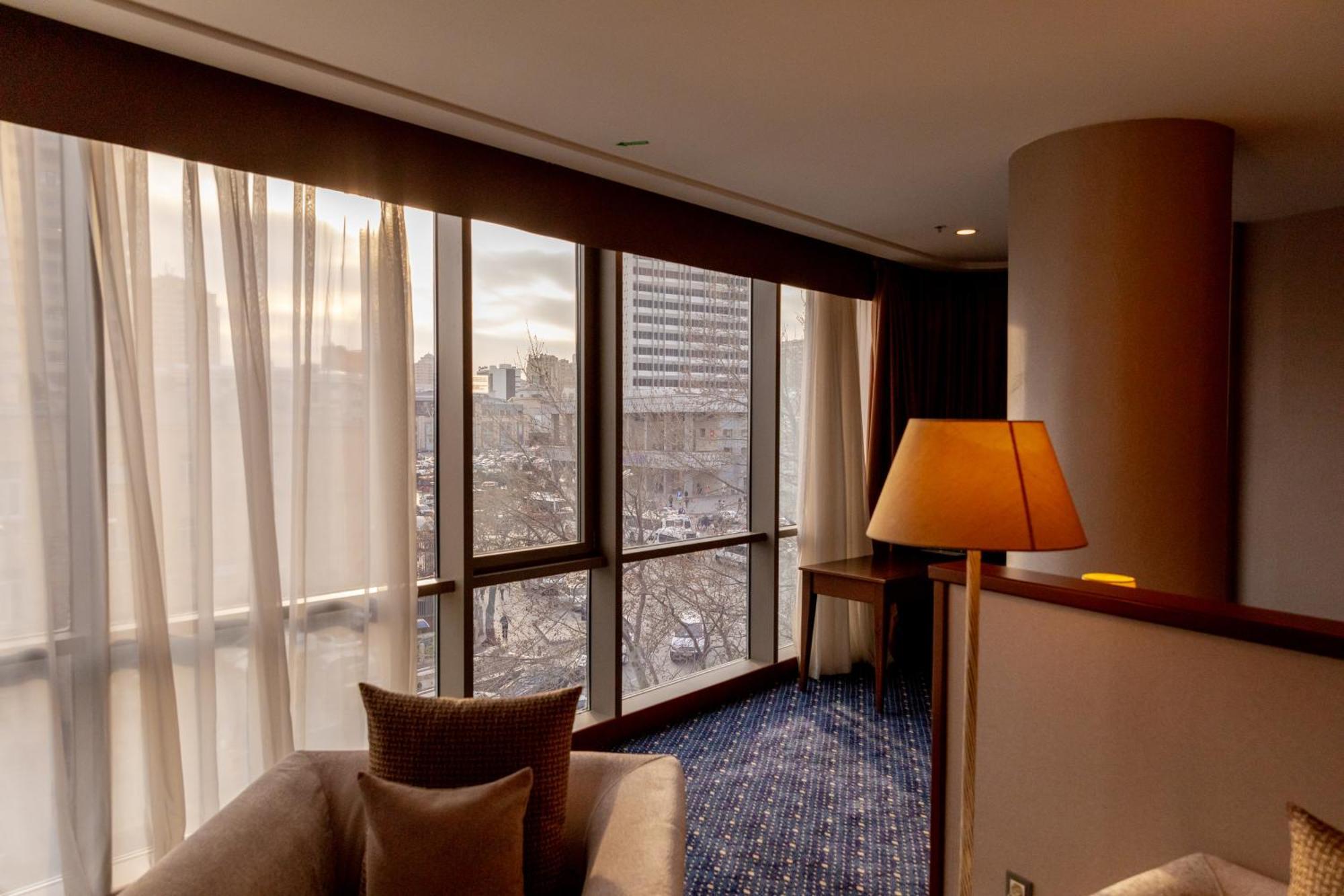 Parkside Hotel & Apartments Baku Bagian luar foto