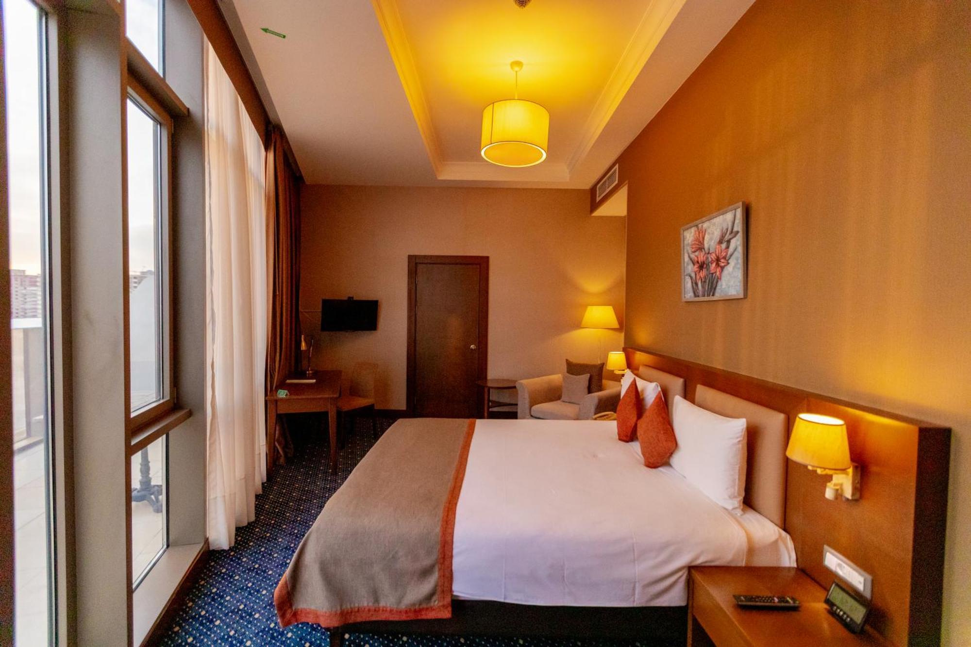Parkside Hotel & Apartments Baku Bagian luar foto